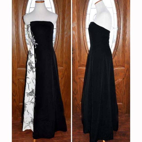 Vintage Jovani Black & White Beaded Embroidered Strapless Formal Evening Gown - Picture 1 of 7